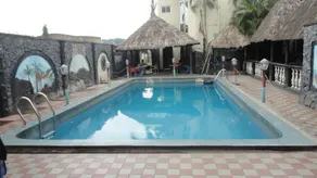 Labod Hotel - Image 2