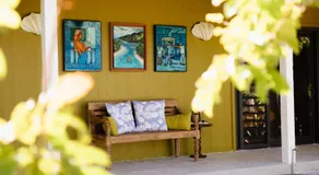Fare Teiti Beach Bungalow - Image 4