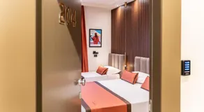 Ambrosia Room & Apartment - Image 3