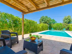 Spacieuse villa conviviale et familiale avec barbecue, piscine privée et terrasse | Vue jardin | Parfaite pour le travail à distance - Image 3