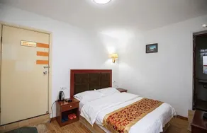 Yihao Hotel - Image 4
