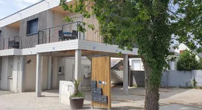 Résidence Salamandre - Maison Bois Cosy Calme avec parking pour 4 à 10 pers idéal couples et familles à 500m de la plage à Saint-Marc-sur-mer - Image 5