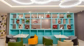 Magnotel Hotel Yangzhou Jinghua Wangyue Road - Image 3