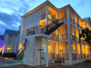 30A Inn & Suites - Image 5
