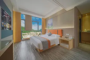 Shennongjia Shengjing Yijia Hotel (Songbai Central Street Branch) - Image 2