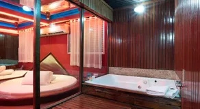 Motel Fantasy 5 - Image 2