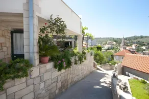 Two Bedroom Apartment with TerraceA1 - Image 4