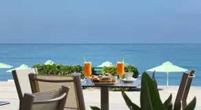 Lamon Hotel - Image 5