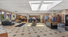 Buffalo Airport Hotel - Image 2