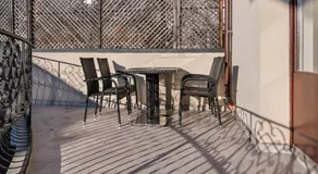 Bada Bing Residence - Image 5