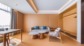 Wanning Longqi Hotel (Xinglong Tourism Resort) - Image 2