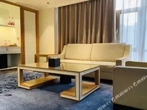 Jindu Lanhai Junhua Hotel (Xuzhou Feng County Feilong Lake) - Image 2