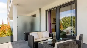 Apartamento vacacional con sauna, jardín y terraza - Image 5