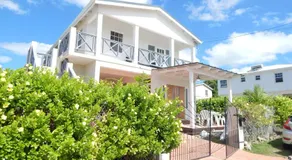Heywoods Villa - Image 5
