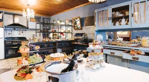 VILLA OXA - Boutique Design Hotel - Image 4