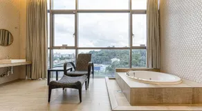 Allee Hotel - Image 2