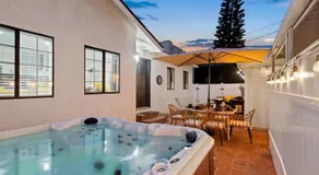 Luxury Oasis in Culver City! Free parking and Jacuzzi - Image 3