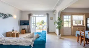 10 marinha - 2 Bed Apt at Praia da marinha - Image 2