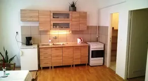Skromný apartmán v centru Chebu - Image 3