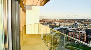 Luxury river side penthouse - Image 4