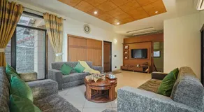 Alaya Stays Golden Meadow Villa - Image 2