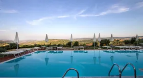 Saturnia Tuscany Hotel - Image 2