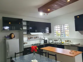 Family Homestay with 3 Bedrooms - Image 3