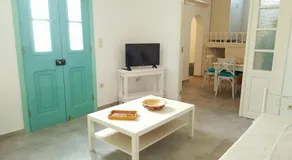 Amalthia House - Image 2