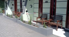 Mentigen Homestay - Image 2