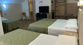 Hotel 26 - Image 4