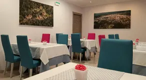 Hotel Avenida Plaza - Image 5
