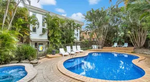 Caba Classic 12 - 2BR Oceanview Apartment by uHoliday - Image 3