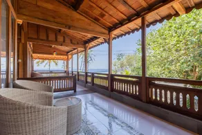 Relaxing Deluxe Double Sea View Villa with Balcony - Image 3