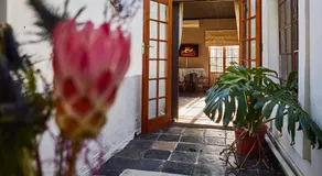 Boord Guest House - Image 4
