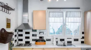 Brunis Apartments - Image 5