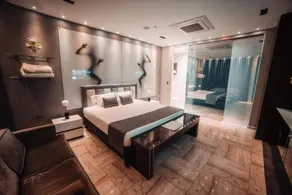 1Million Suites - Image 3