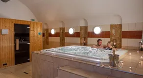 Zamek Cerveny Hradek - Image 3