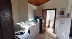 Strovolos rooms Studios - Image 2