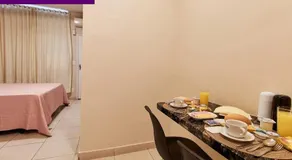 Intense Motel - Image 4