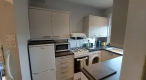 Hazel's House - Image 3