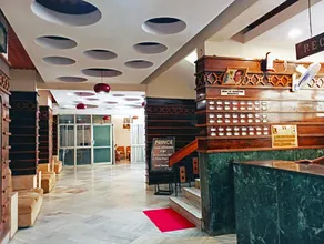 Hotel Chetana - Image 2