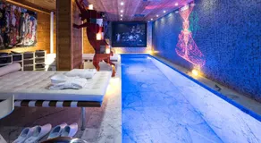 Snow Lodge Hotel Courchevel 1850 - Image 4