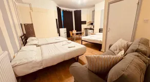 Collingham ApartHotel - Image 2
