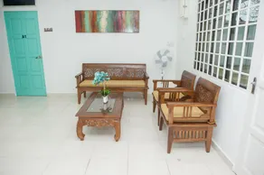IBAI BEACH GUESTHOUSE - Image 5