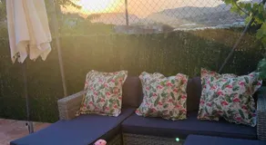 Air Conditioned "Casa Tropicana" Villa-Sleeps 10-Free WiFi-Private Pool-Free Parking - Image 2