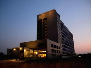 Hotel Orchard Park New Wing - Image 4