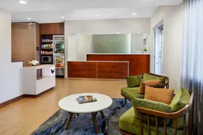 Fairfield Inn by Marriott Philadelphia Airport - Image 3