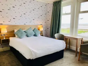 The Clarendon Hotel - Image 2
