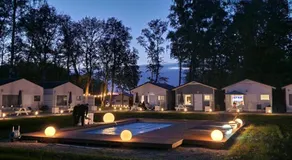 Lumi Resort - domki nad morzem - w otoczeniu natury - z podgrzewanym basenem i siłownią - Image 5