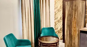 Tulip Hotel - Image 4